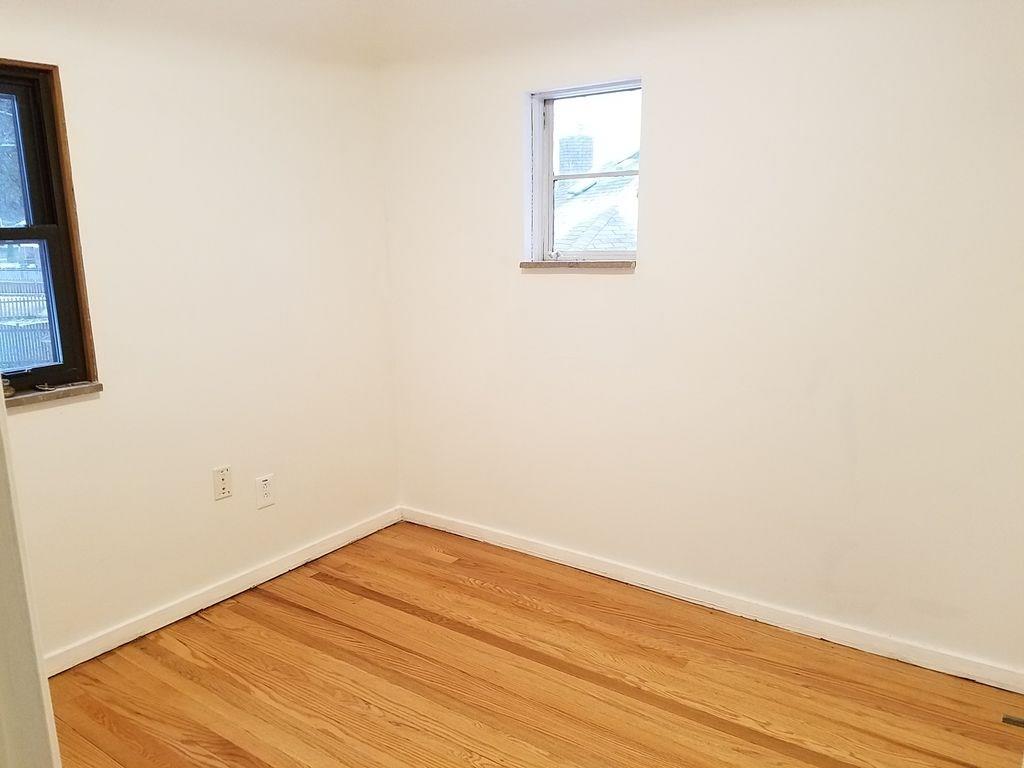 353 Spring Valley Road Pittsburgh, PA 15243 - Photo 20 of 23 Third bedroom