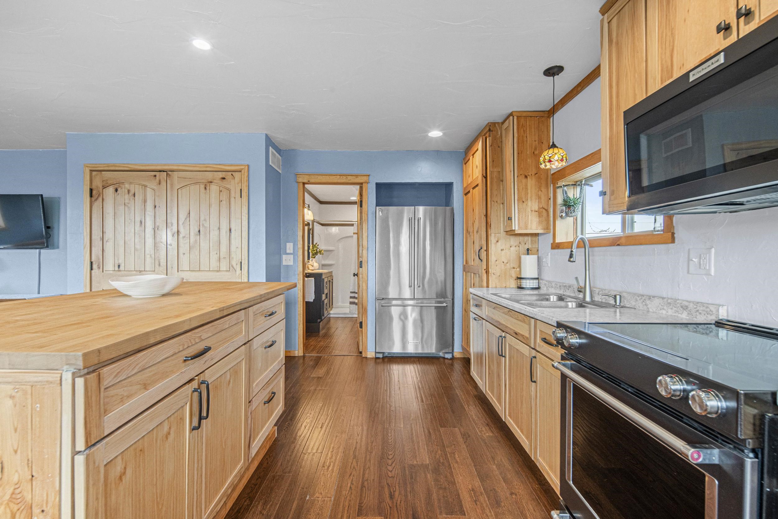 7711 Boom Bay Heights Road Larsen, WI 54947 - Photo 7 of 72