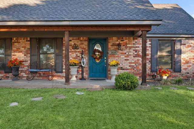 $395,000 | 3620 West State Highway 22, Corsicana, TX 75110