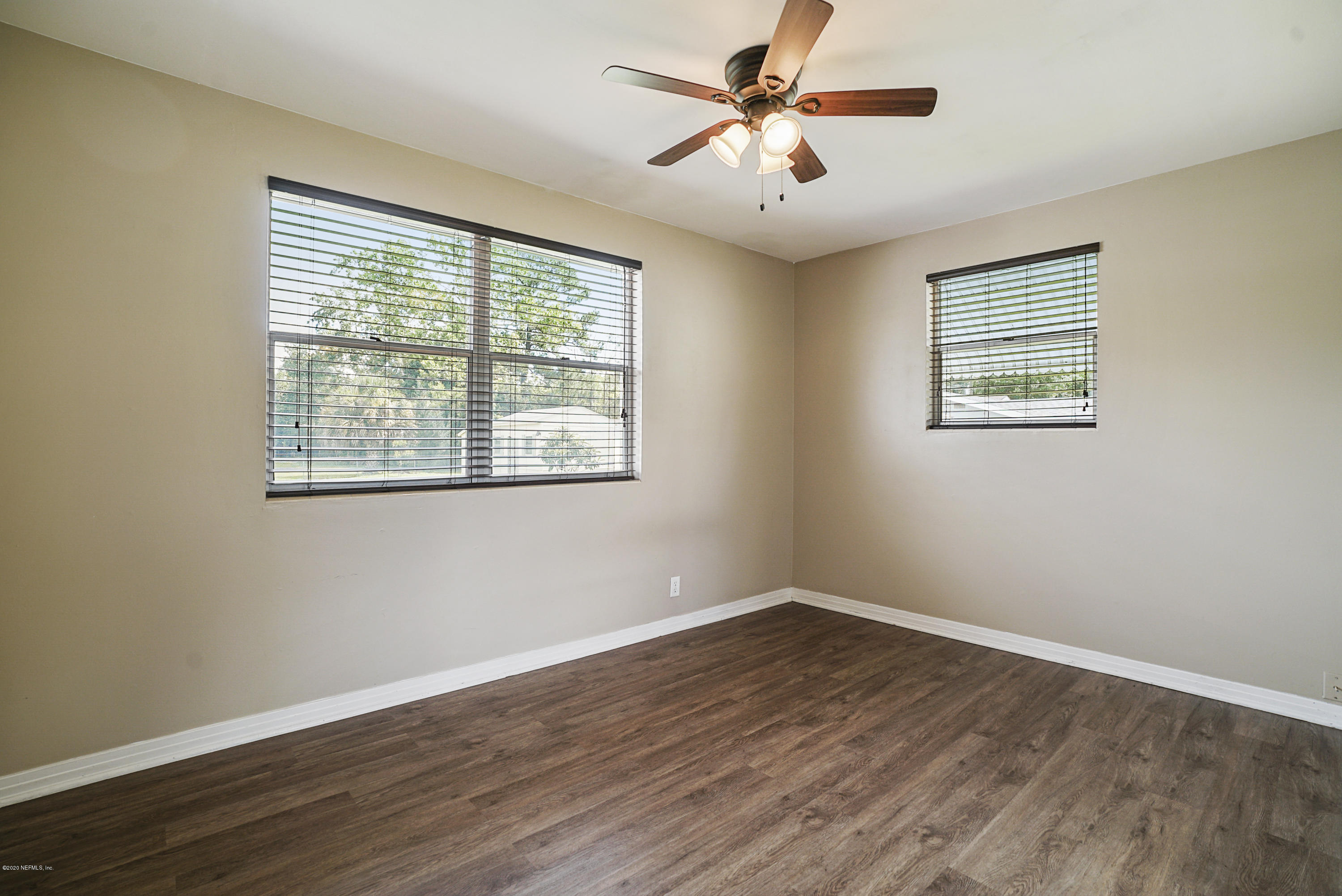 7421 Roslyn Road Jacksonville, FL 32244 - Photo 17 of 36 Bedroom 3 / Master Bedroom