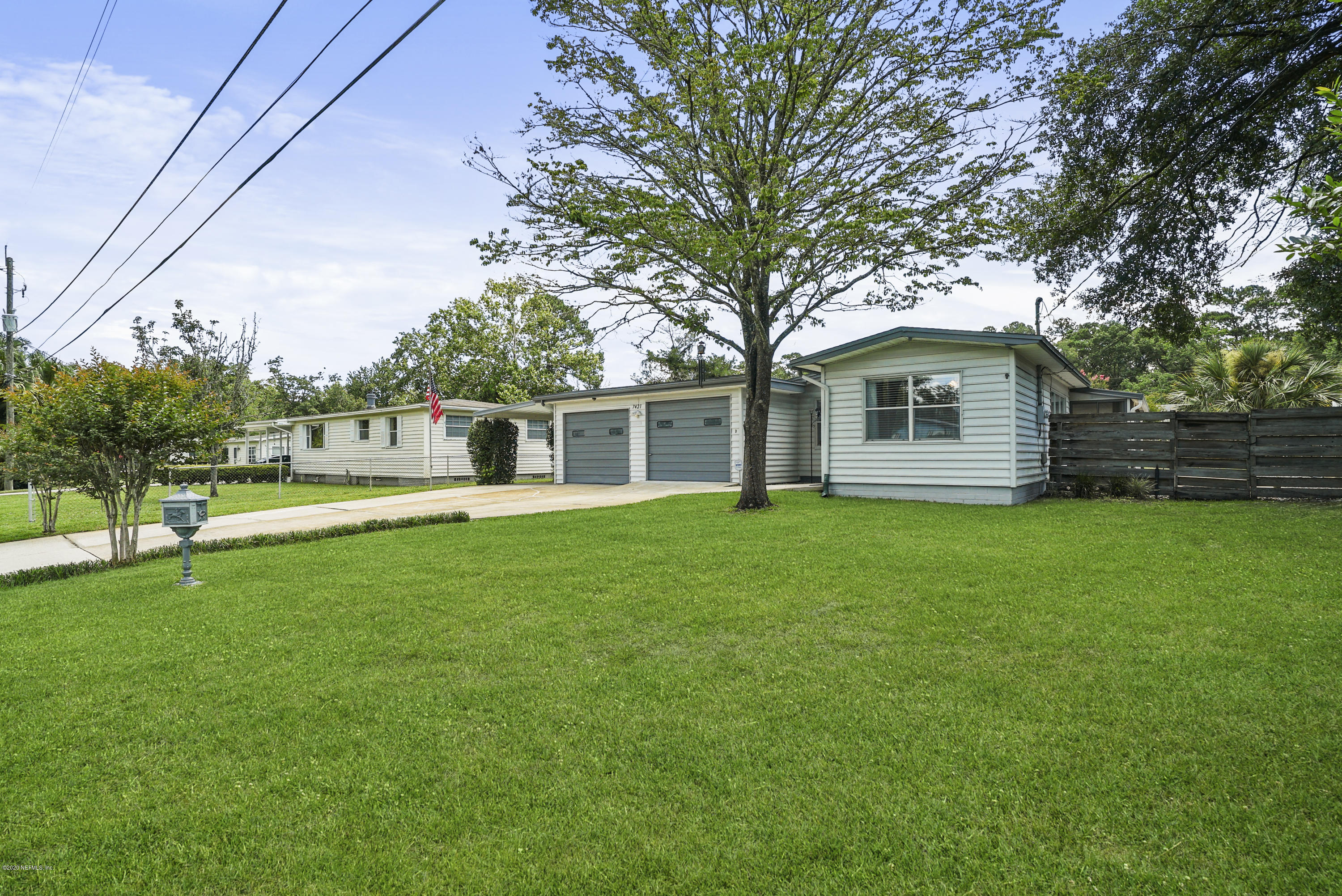 7421 Roslyn Road Jacksonville, FL 32244 - Photo 33 of 36 Good sized front yard too