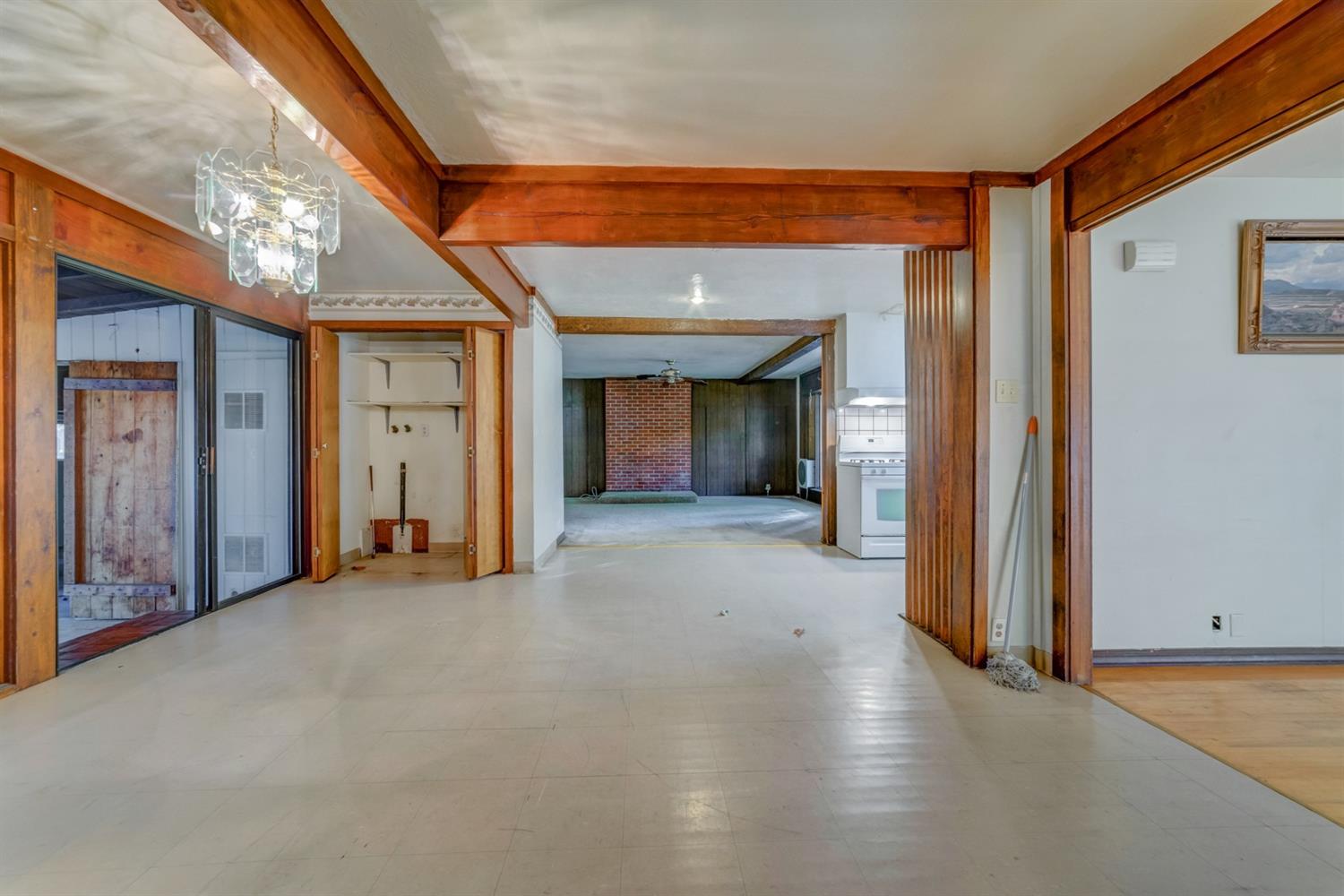 2019 V Street Merced, CA 95340 - Photo 18 of 36 Gallery Image 18
