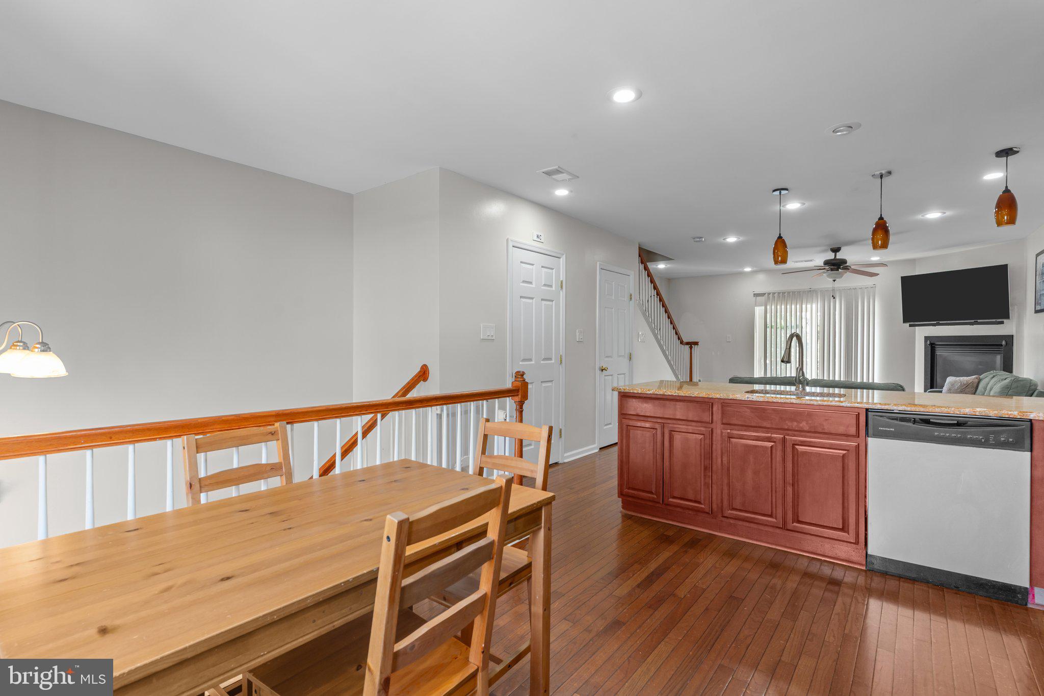 3306 Fairdale Road Philadelphia, PA 19154 - Photo 8 of 25 Gallery Image 8
