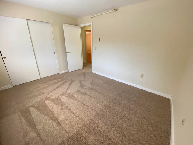 $1,920 | 29 Capron Road, Unit 85, Milford, NH 03055