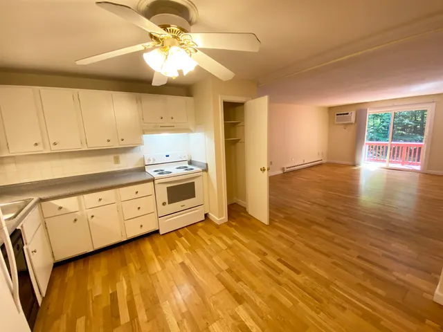 $1,920 | 29 Capron Road, Unit 85, Milford, NH 03055