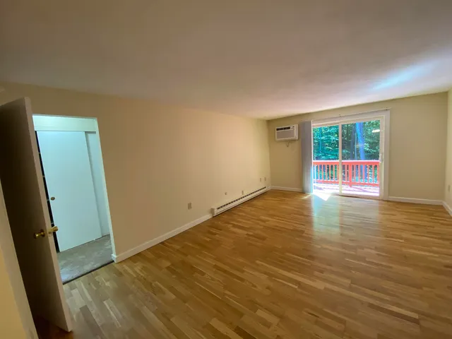 $1,920 | 29 Capron Road, Unit 85, Milford, NH 03055