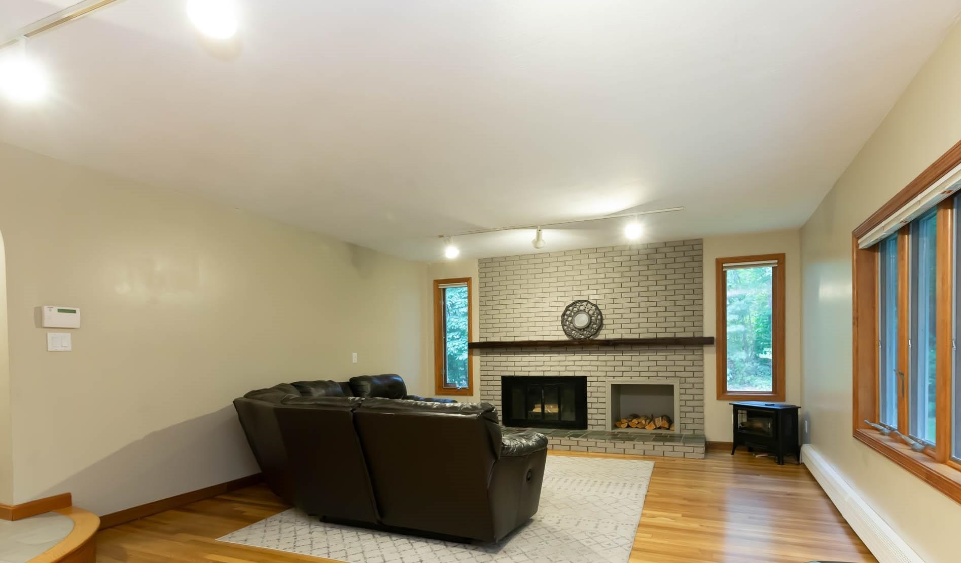 18 Regency Drive Bedford, NH 03110 - Photo 17 of 39