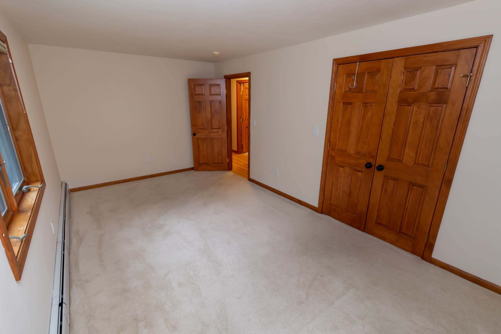 18 Regency Drive Bedford, NH 03110 - Photo 34 of 39