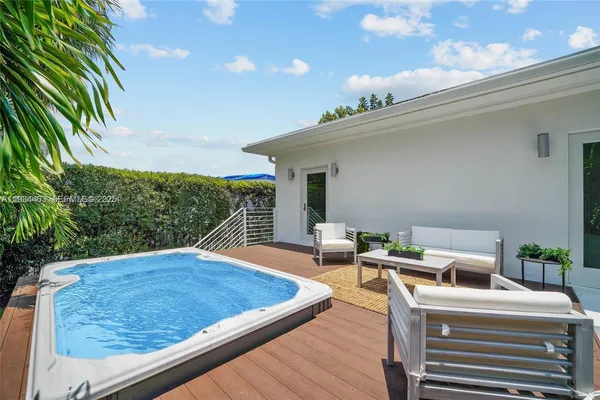 $6,700 | 8918 Garland Avenue, Surfside, FL 33154