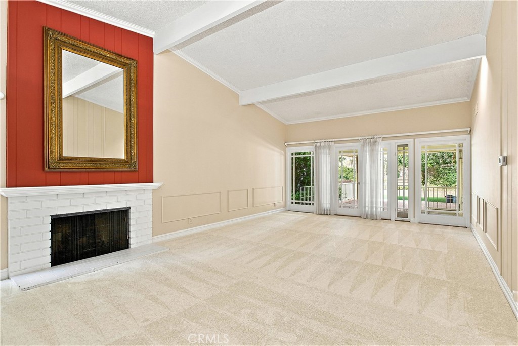11232 Pemberton Road Los Alamitos, CA 90720 - Photo 4 of 31 Living room - great room