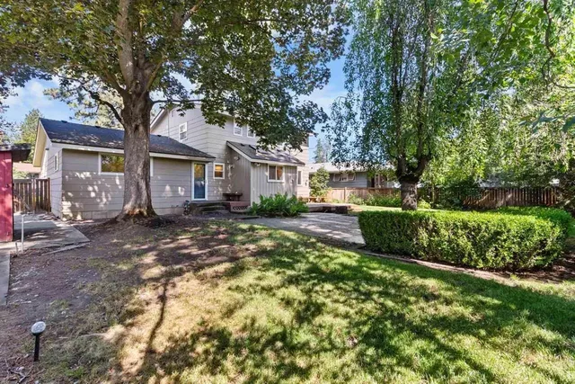 $2,200 | 9518 North Normandie Street, Spokane, WA 99218
