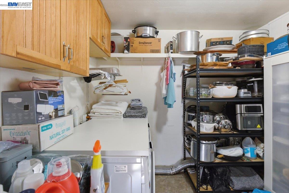 882 West Tennyson Road Hayward, CA 94544 - Photo 33 of 57