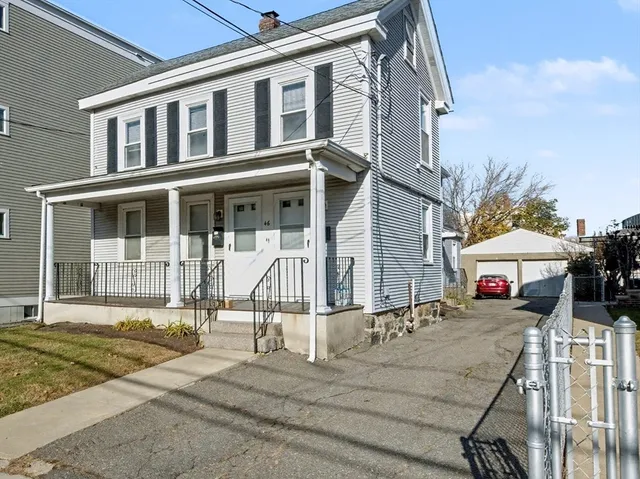 a view of a house with street
