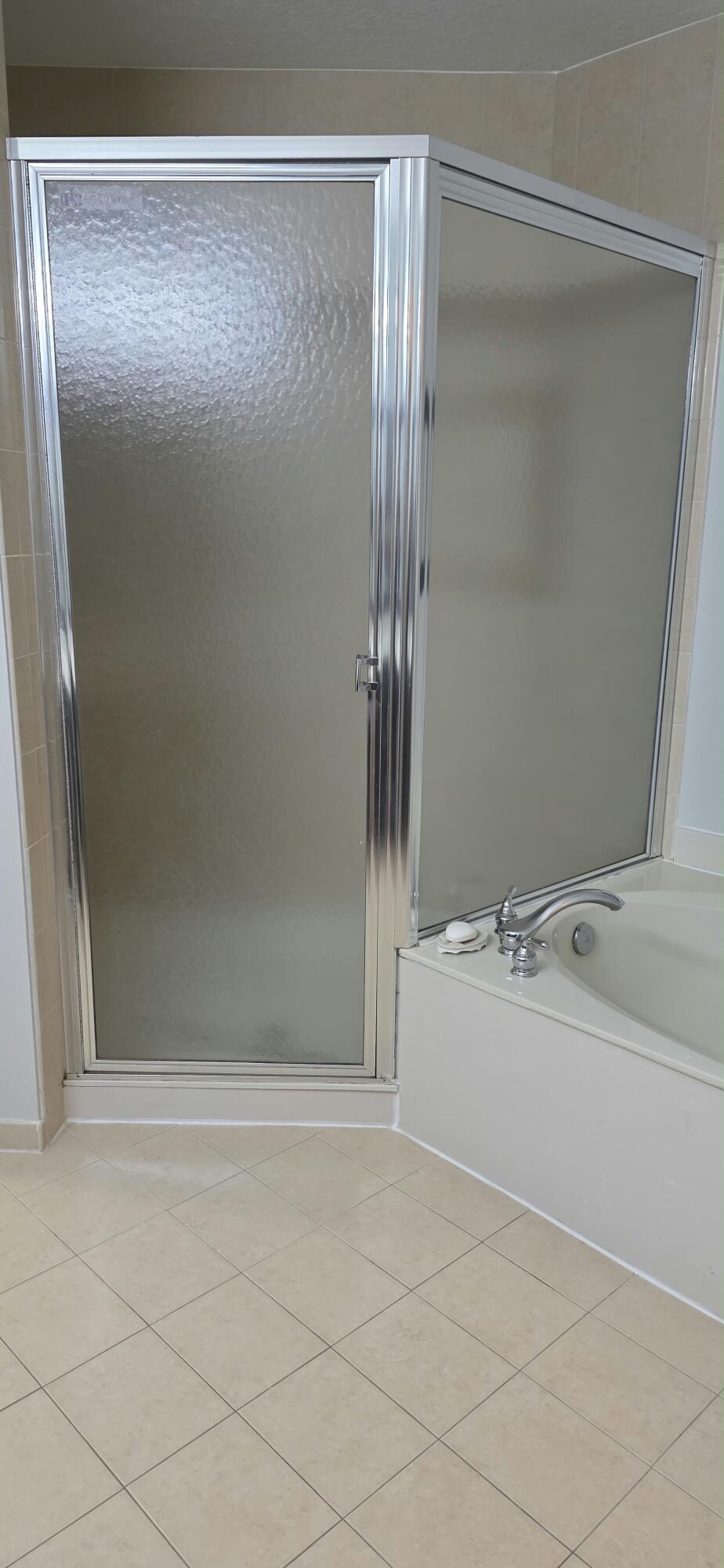 2370 Center Stone Lane Riviera Beach, FL 33404 - Photo 31 of 31 Bathroom