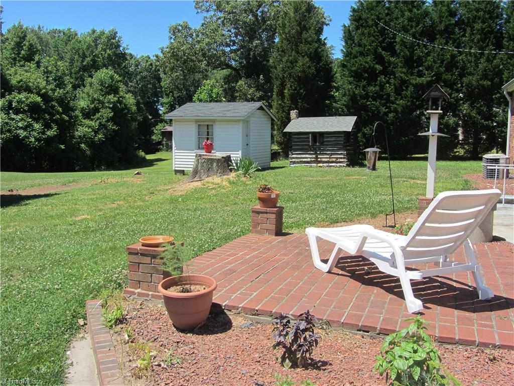 1062 Ridge Road Pine Hall, NC 27042 - Photo 13 of 18