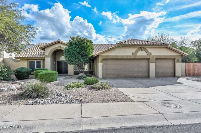 $679,000 | 29639 North 45th Street, Cave Creek, AZ 85331