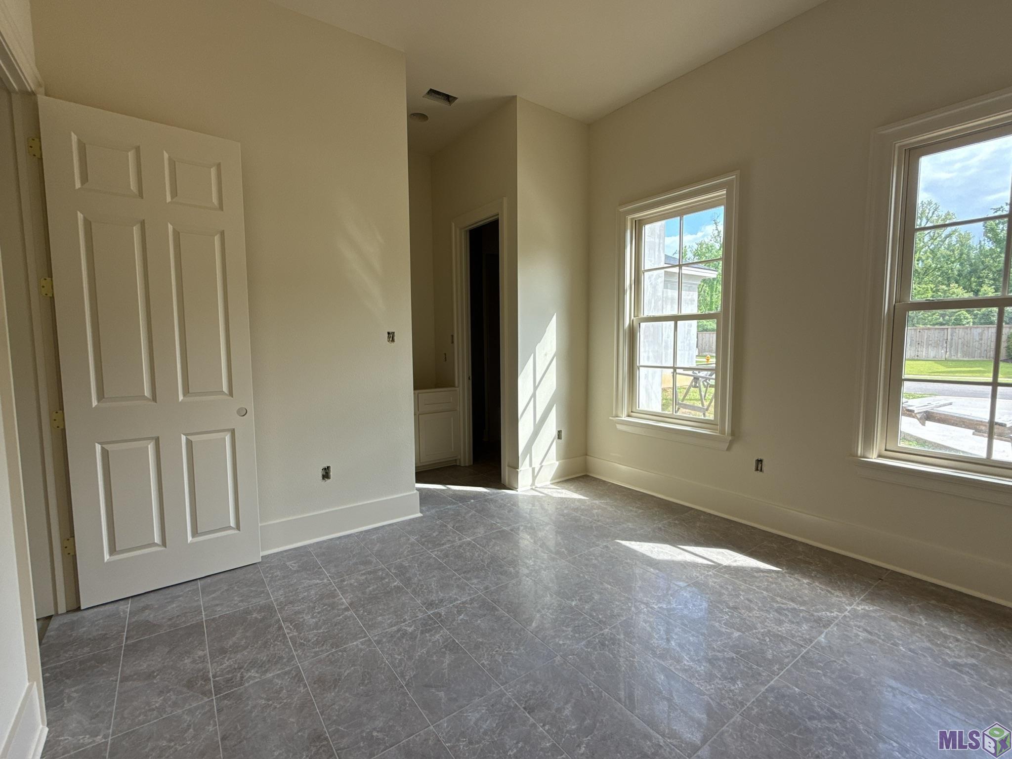 10201 Amelia Flower Lane Baton Rouge, LA 70810 - Photo 15 of 17