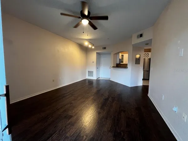 $1,425 | 14905 Arbor Springs Circle, Unit 204, Tampa, FL 33624