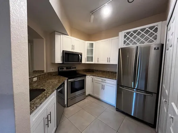 $1,425 | 14905 Arbor Springs Circle, Unit 204, Tampa, FL 33624