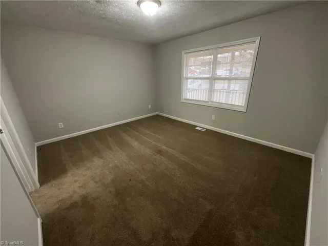 $1,495 | 2607 Dallas Avenue, High Point, NC 27265