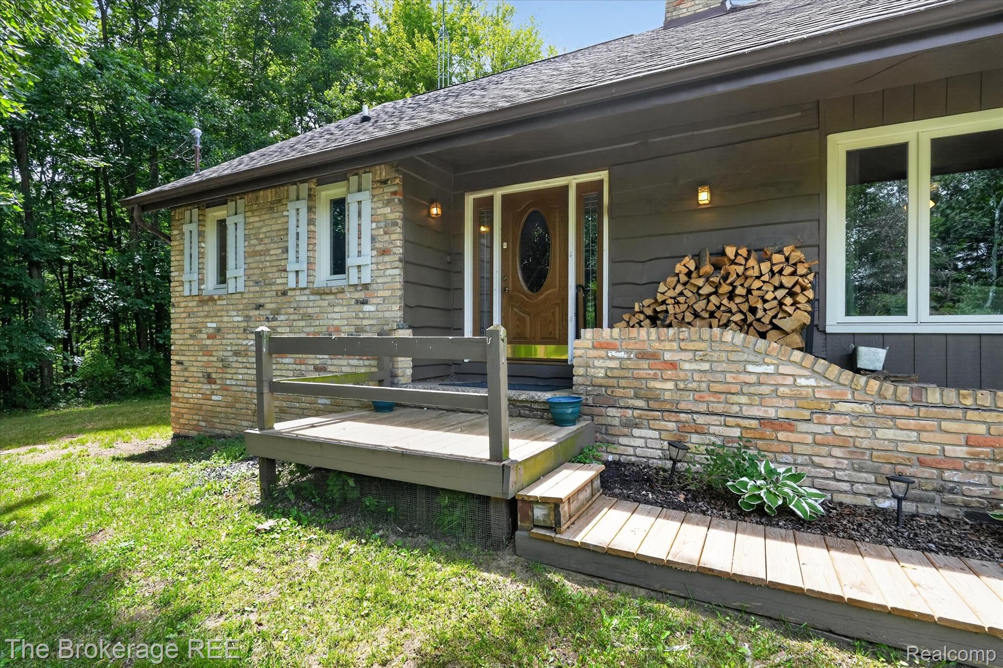 13269 North Genesee Road Clio, MI 48420 - Photo 4 of 67 06-13269-N-Genesee-Rd-WindowStill.jpg