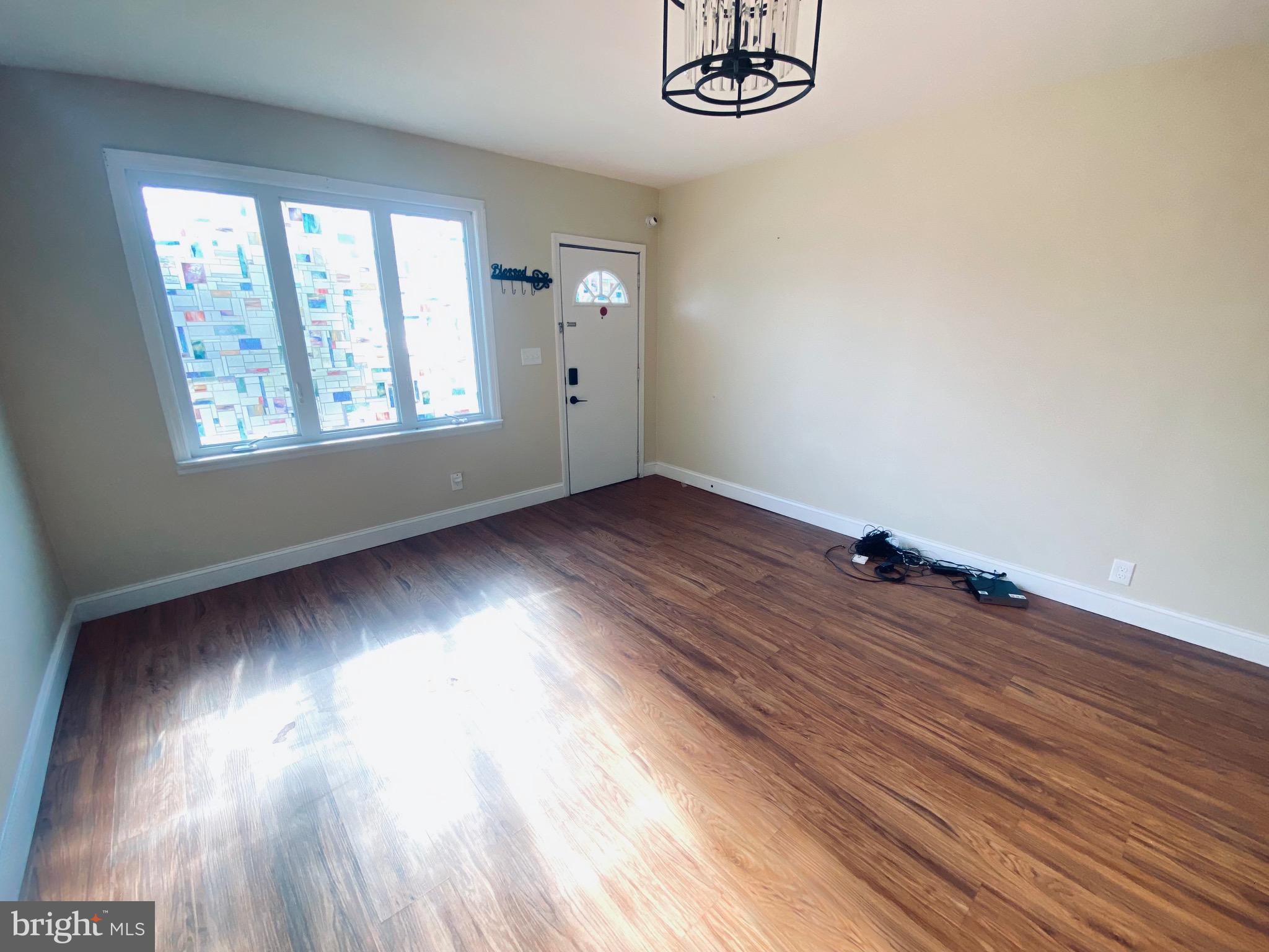 976 Klockner Road Trenton, NJ 08619 - Photo 11 of 31