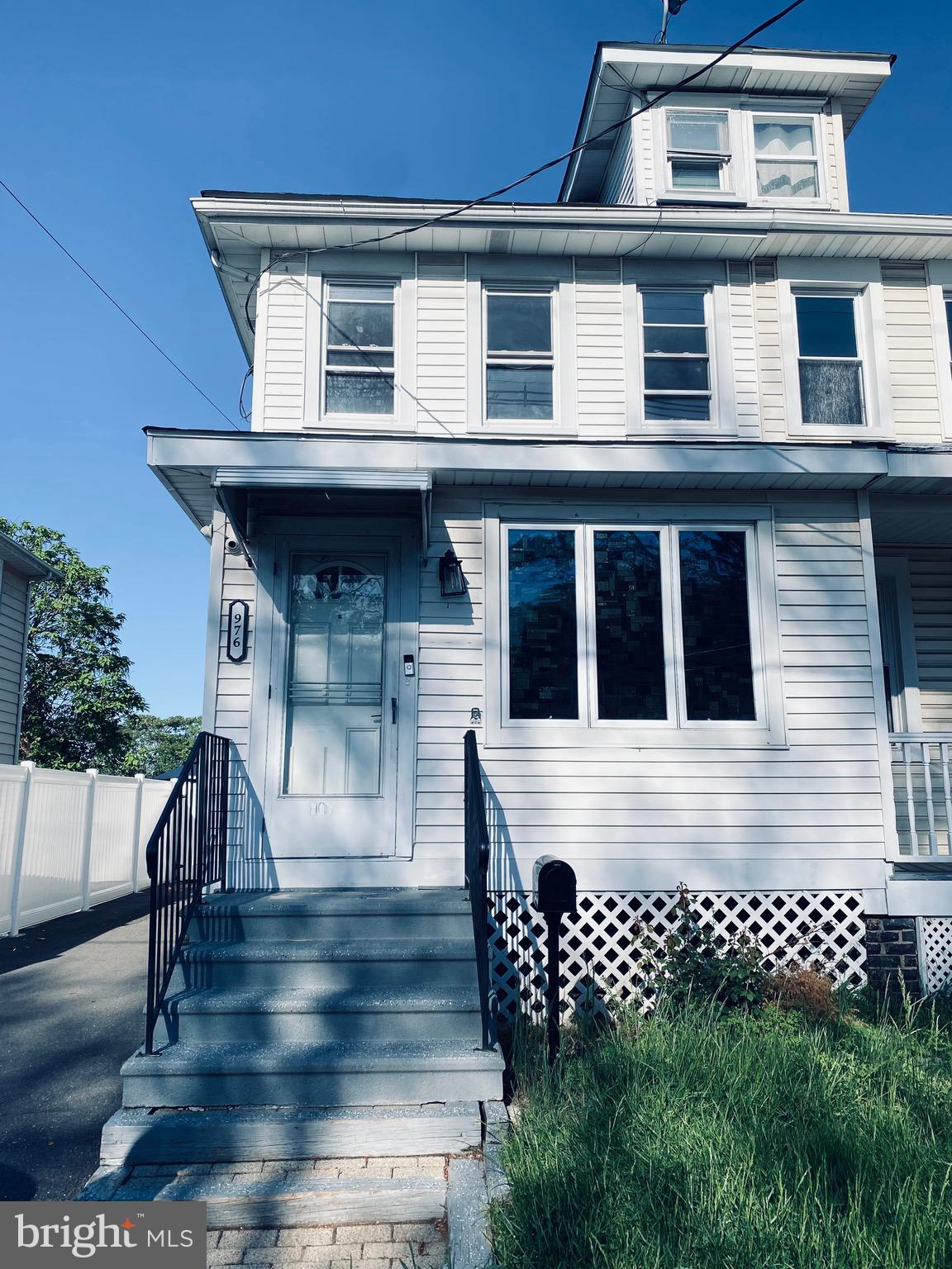 976 Klockner Road Trenton, NJ 08619 - Photo 2 of 31