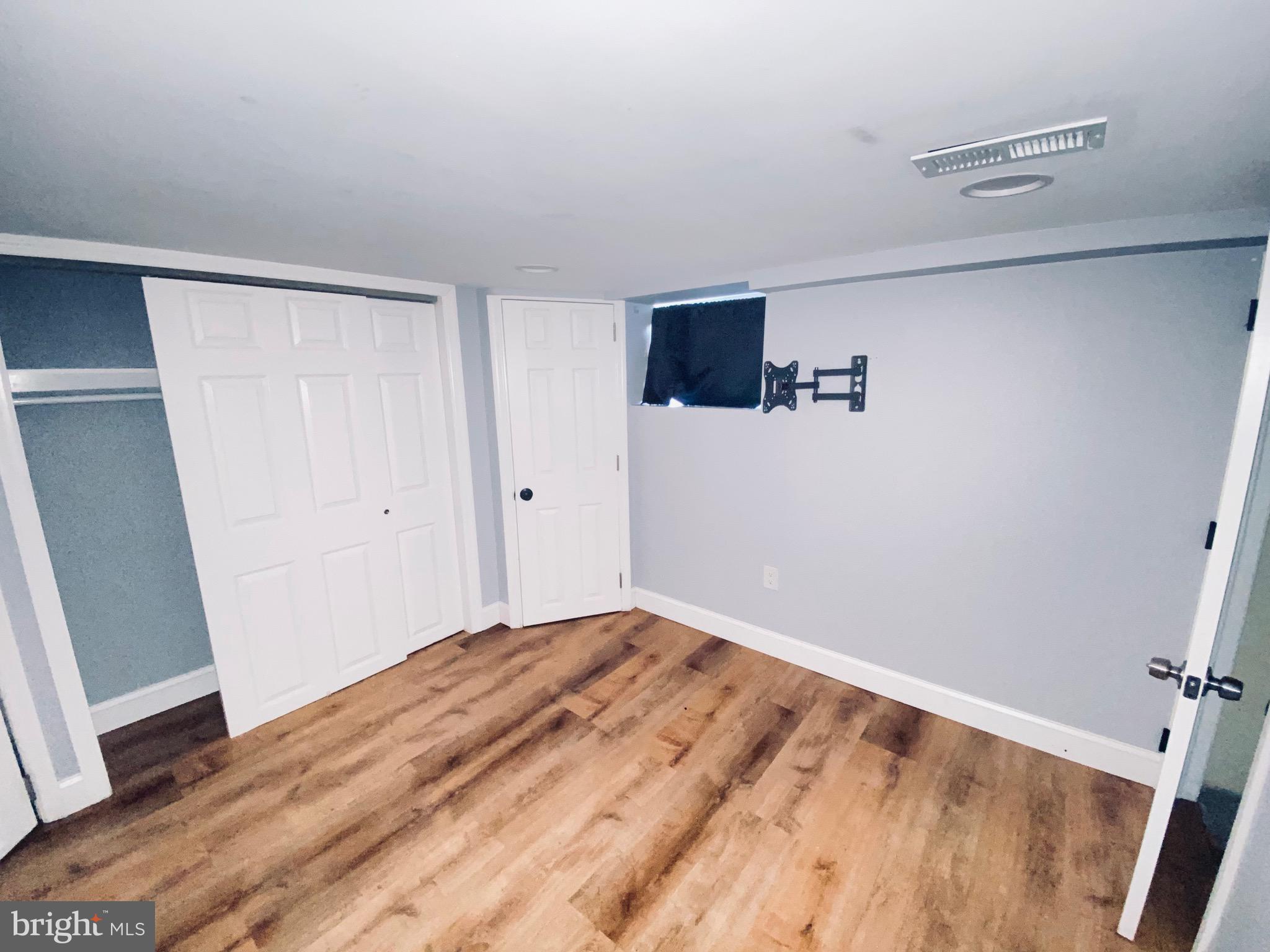 976 Klockner Road Trenton, NJ 08619 - Photo 22 of 31