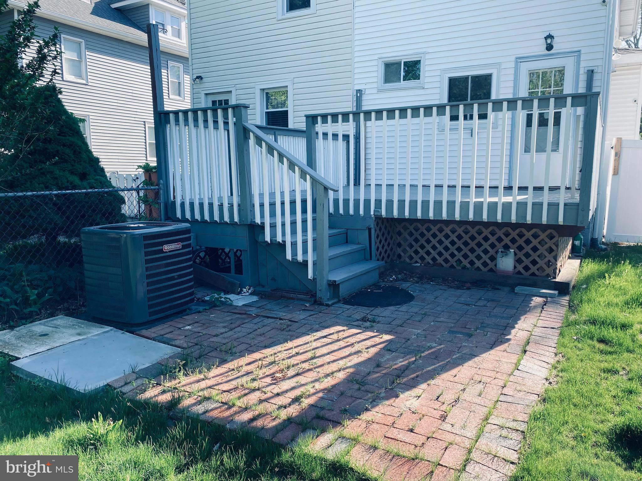 976 Klockner Road Trenton, NJ 08619 - Photo 3 of 31