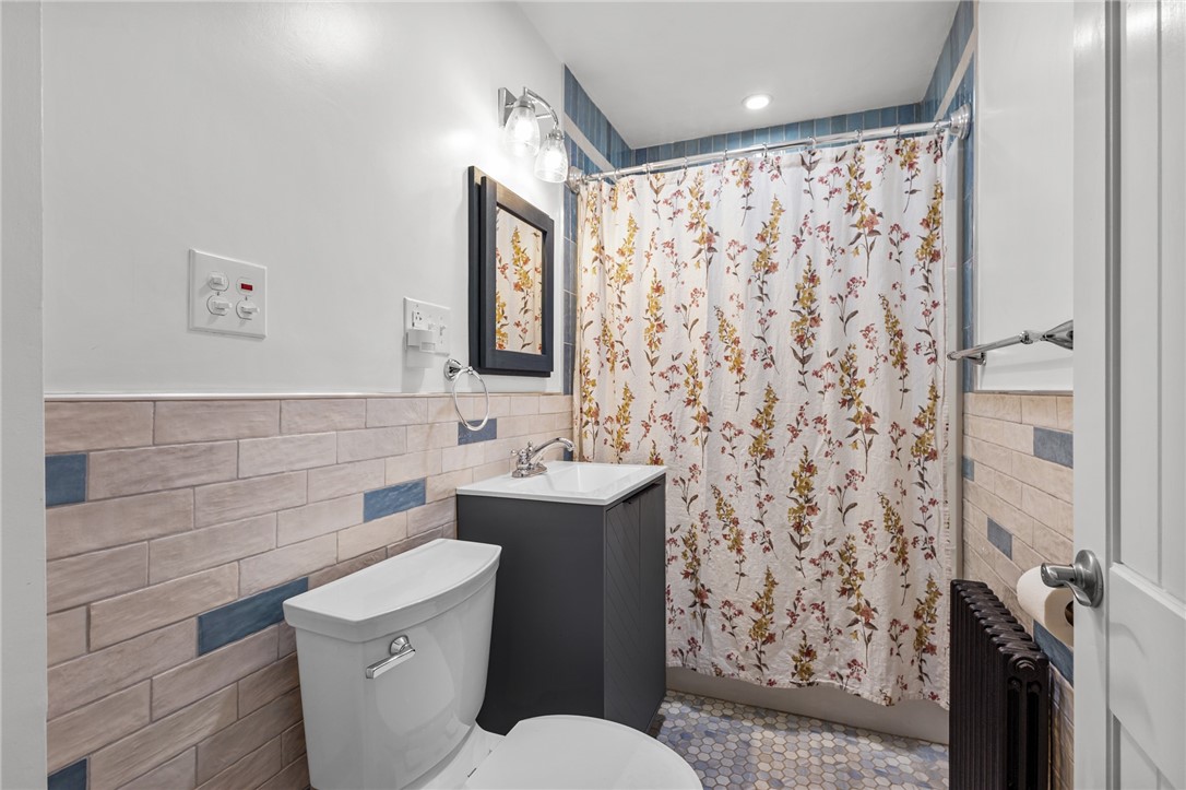 1223 Cumberland Hill Road Woonsocket, RI 02895 - Photo 14 of 38