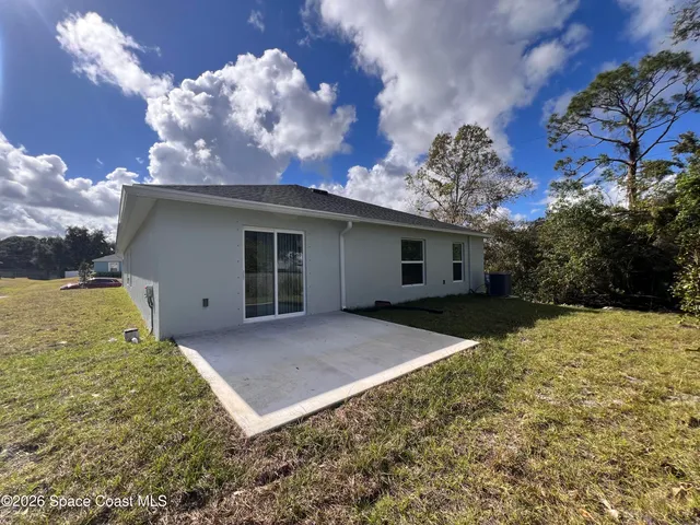 $2,200 | 1541 Newport Street Southeast, Palm Bay, FL 32909