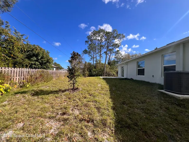 $2,200 | 1541 Newport Street Southeast, Palm Bay, FL 32909
