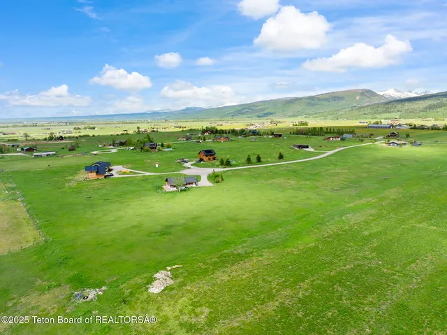 $775,000 | 557 Turtle Walk, Victor, ID 83455
