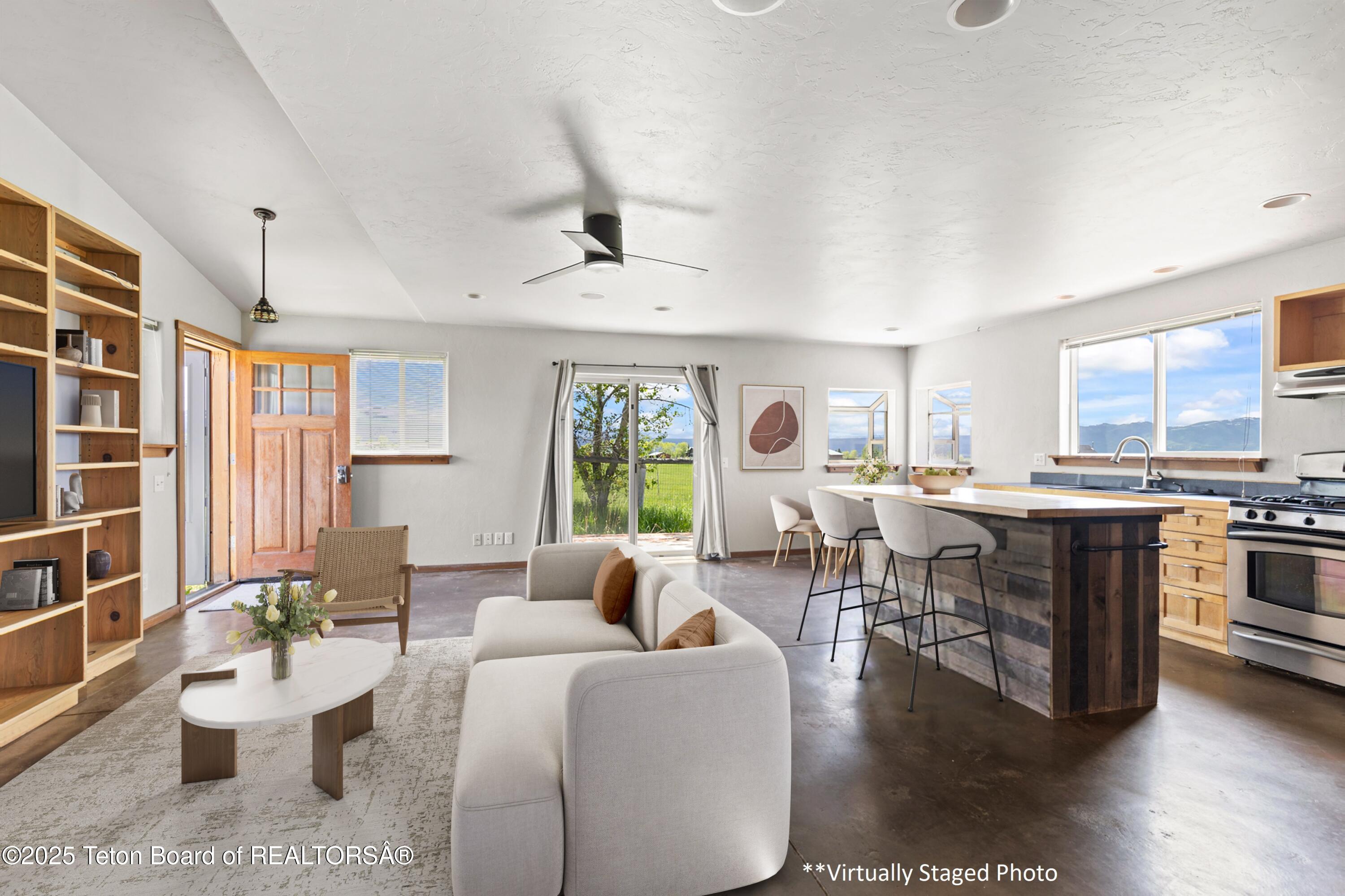 557 Turtle Walk Victor, ID 83455 - Photo 5 of 38 Virtually Staged