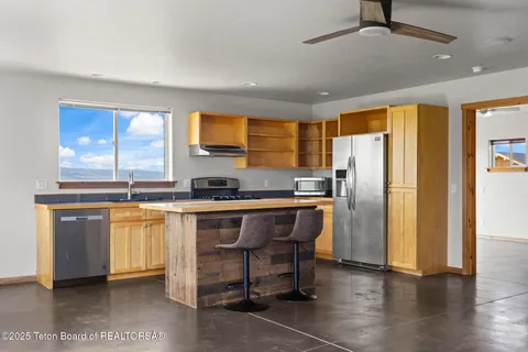 $775,000 | 557 Turtle Walk, Victor, ID 83455