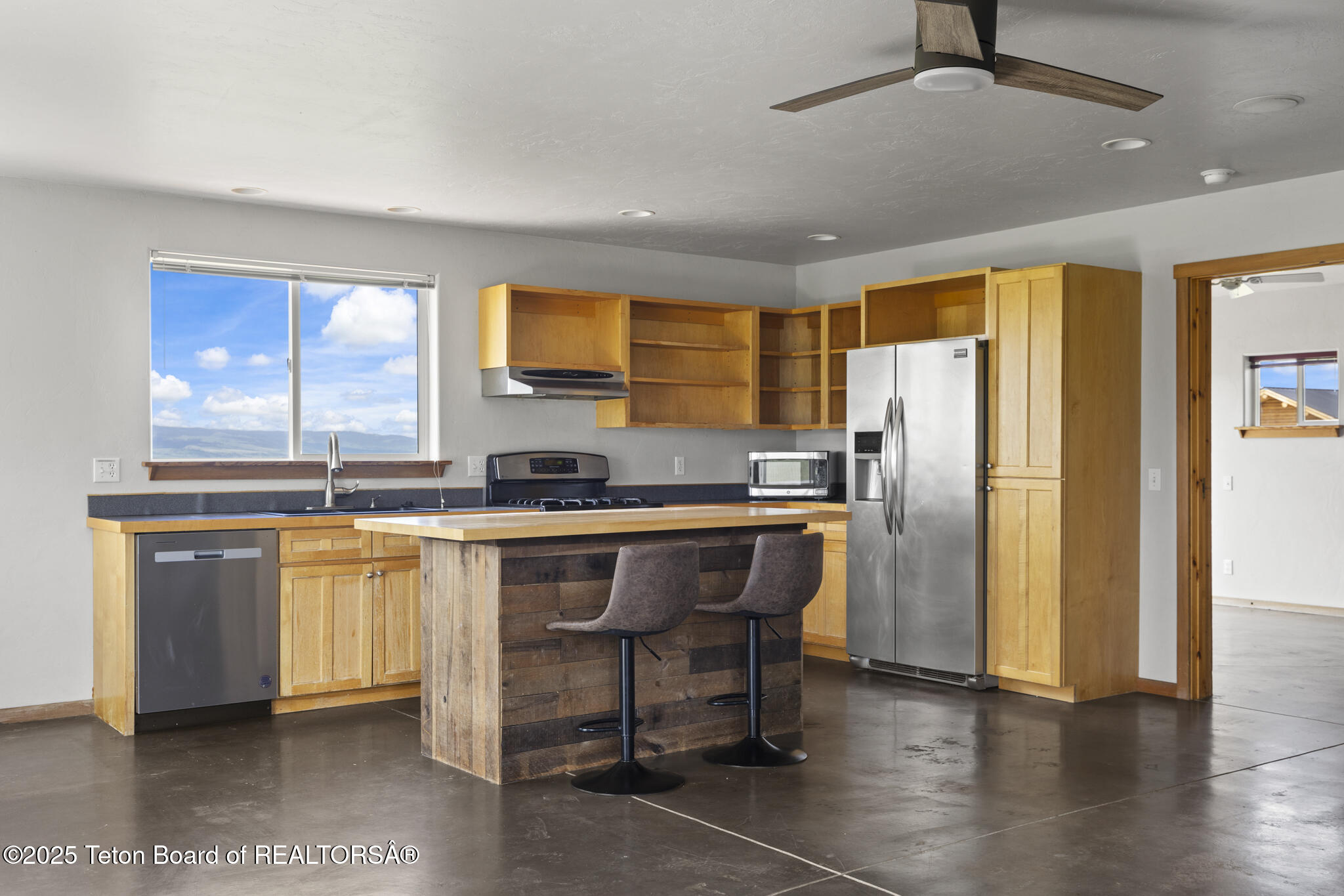 557 Turtle Walk Victor, ID 83455 - Photo 8 of 38 6V2A5722