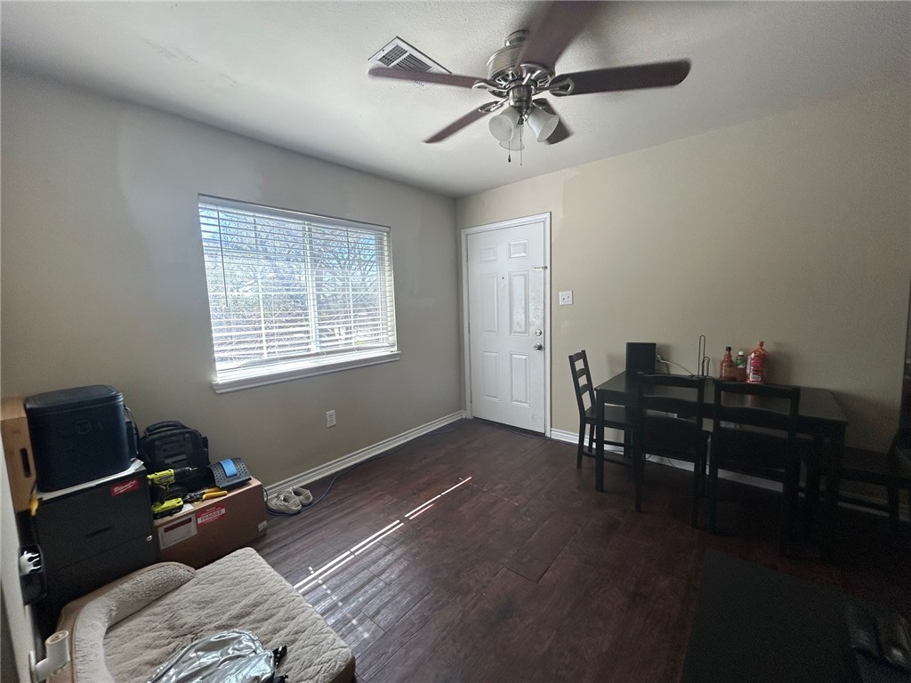 305 Ehlinger Drive, Unit D Bryan, TX 77801 - Photo 3 of 10