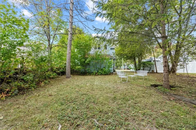 $379,900 | 35 West Elizabeth Street, Skaneateles, NY 13152