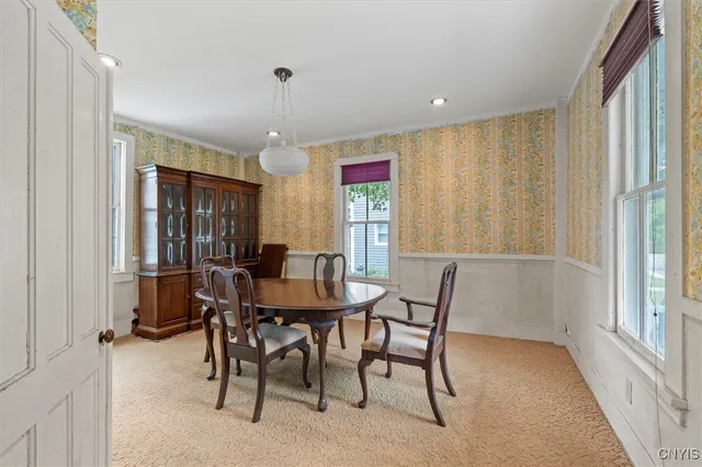 $379,900 | 35 West Elizabeth Street, Skaneateles, NY 13152