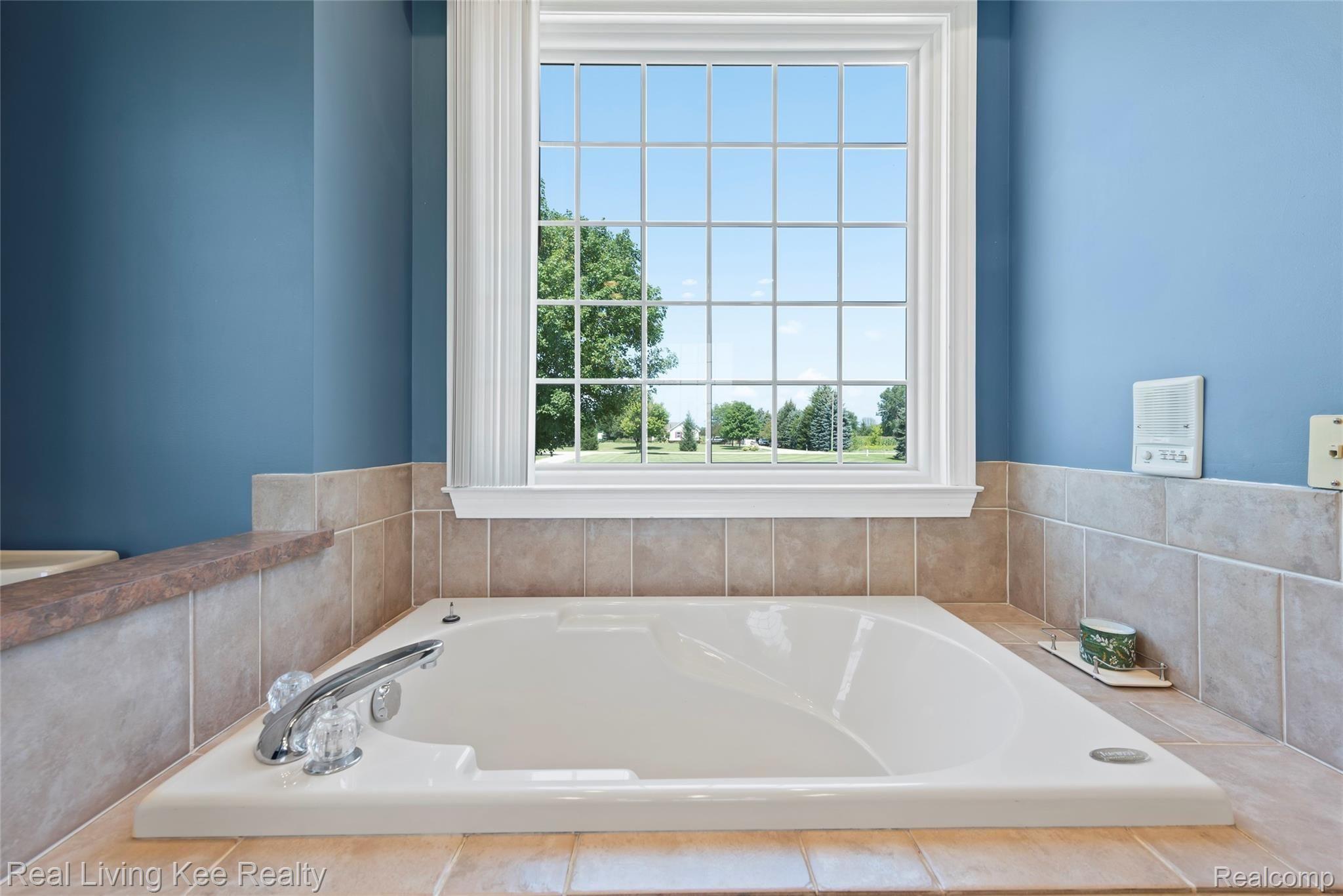 14265 Gilbert Road Allenton, MI 48002 - Photo 20 of 62 DSC_6534.jpg