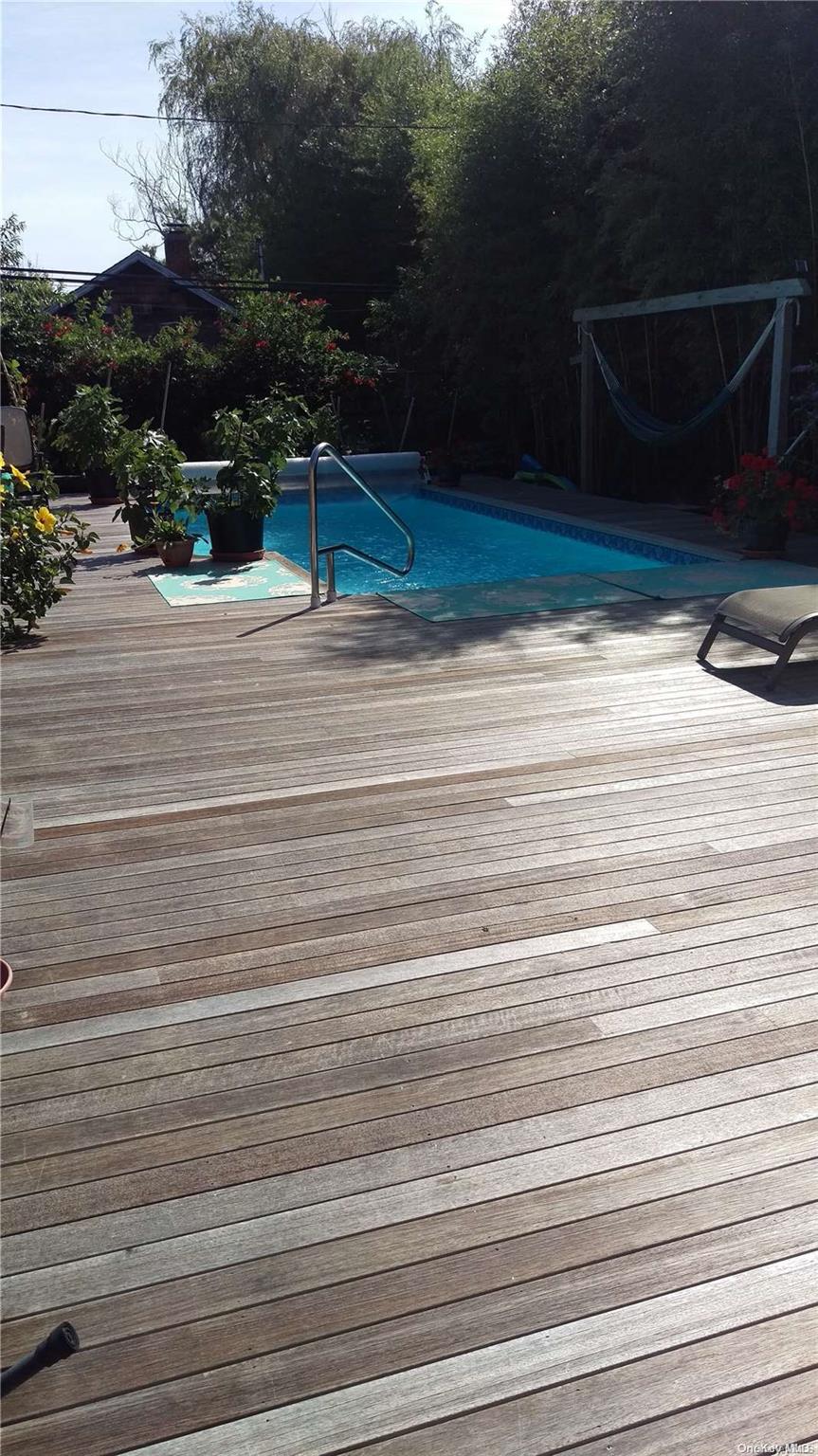 352 Surf Road Ocean Beach, NY 11770 - Photo 16 of 21