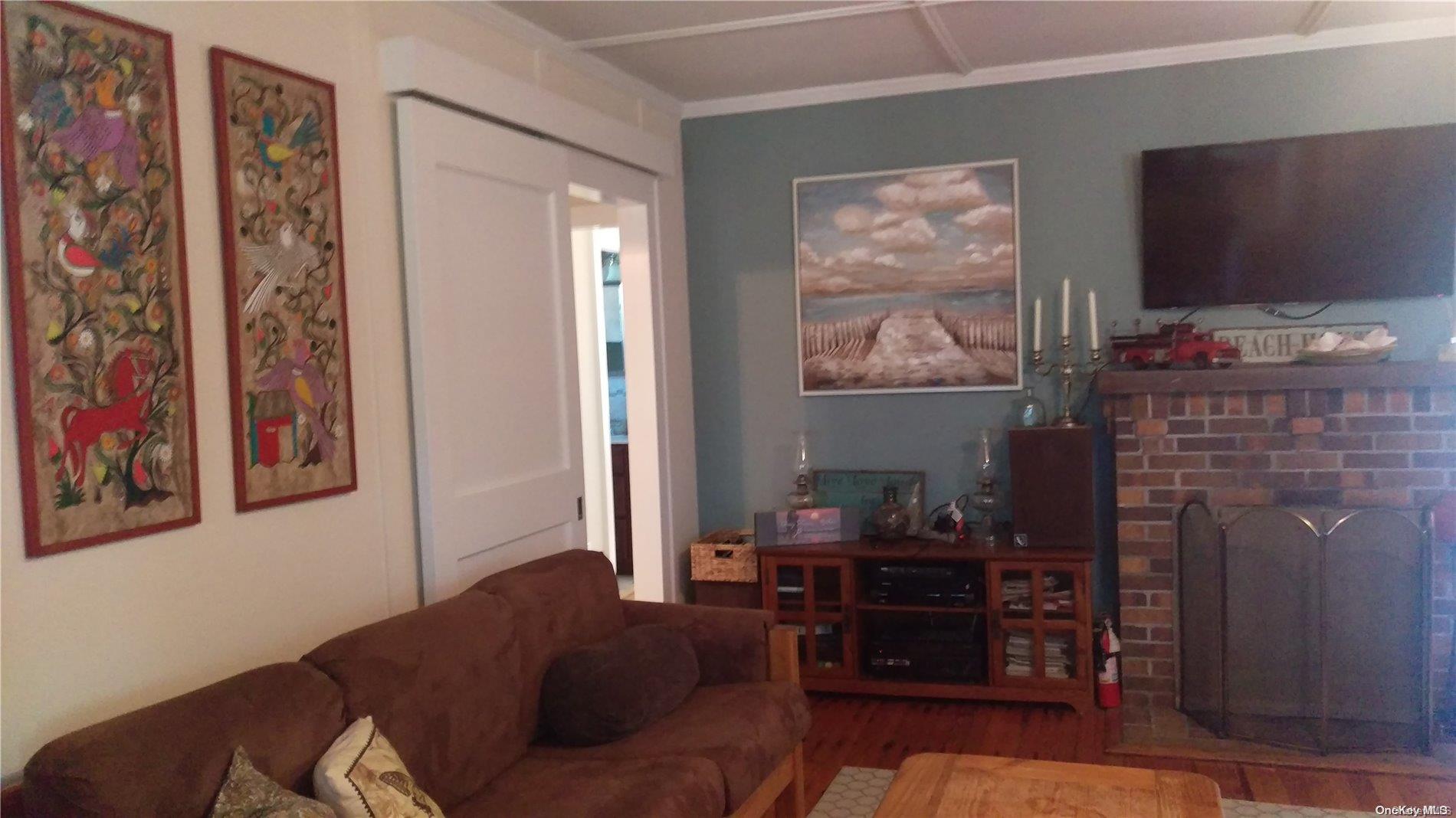 352 Surf Road Ocean Beach, NY 11770 - Photo 4 of 21