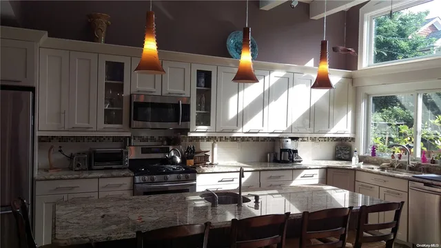 $12,000 | 352 Surf Road, Ocean Beach, NY 11770