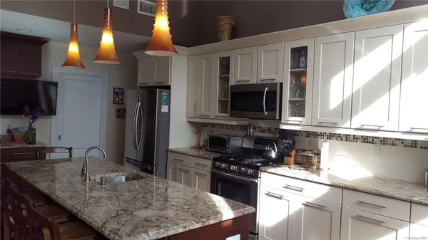 $12,000 | 352 Surf Road, Ocean Beach, NY 11770