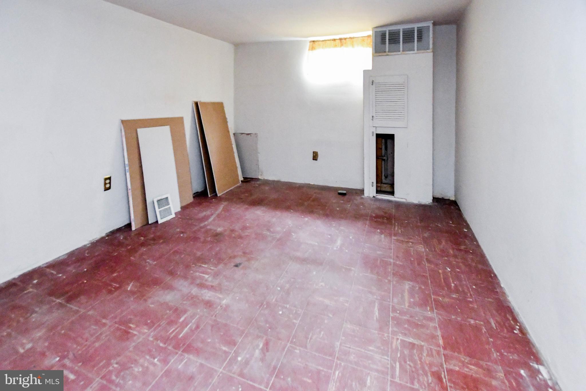 8022 New Riggs Road Hyattsville, MD 20783 - Photo 16 of 32 Gallery Image 16
