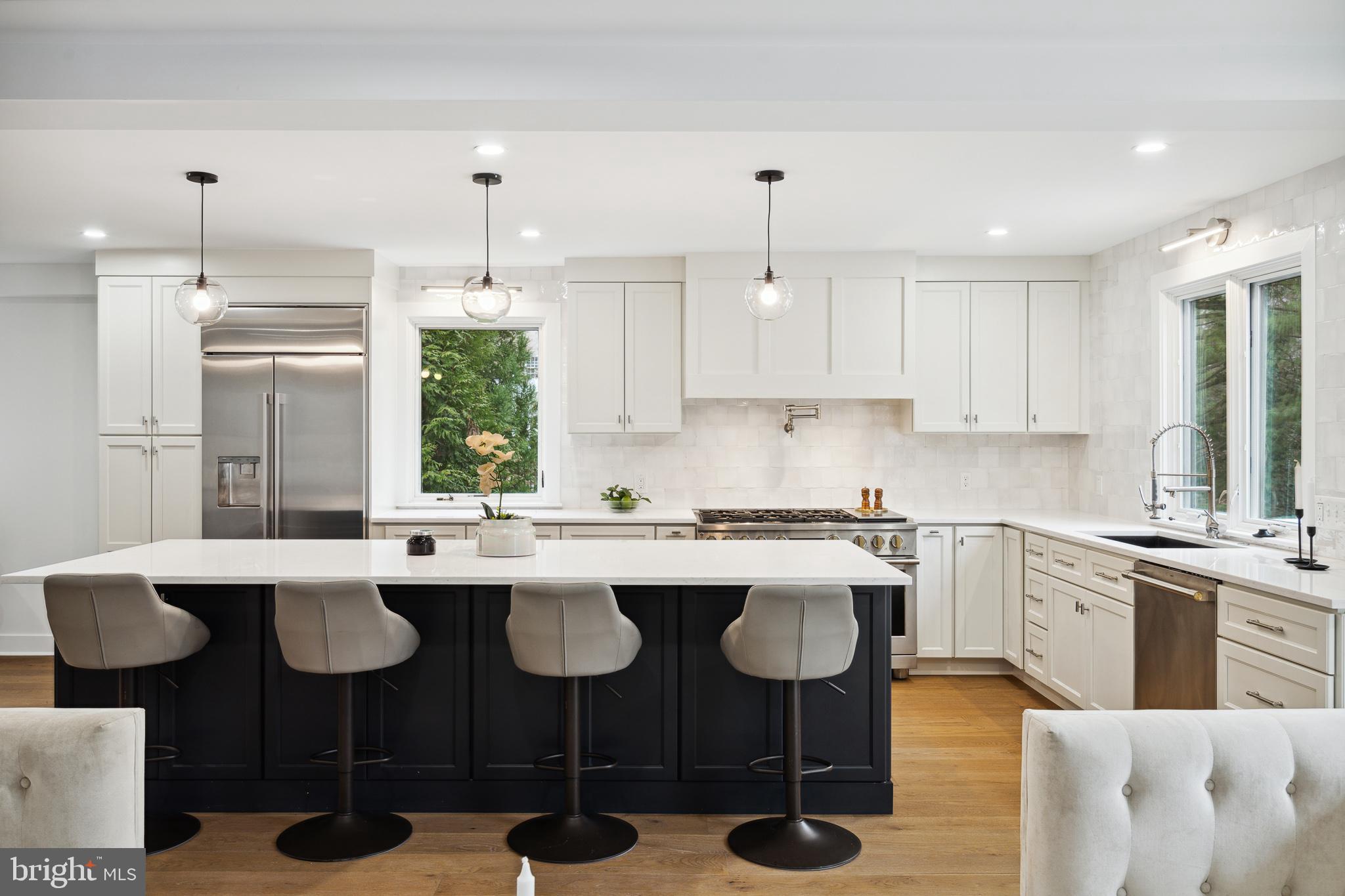 208 Comrie Drive Villanova, PA 19085 - Photo 9 of 72