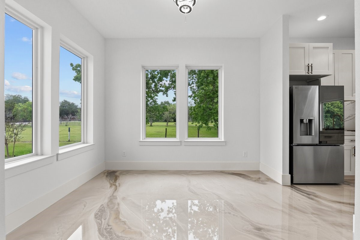 3237 Harkey Road Pearland, TX 77584 - Photo 16 of 46 Additional view of formal dining