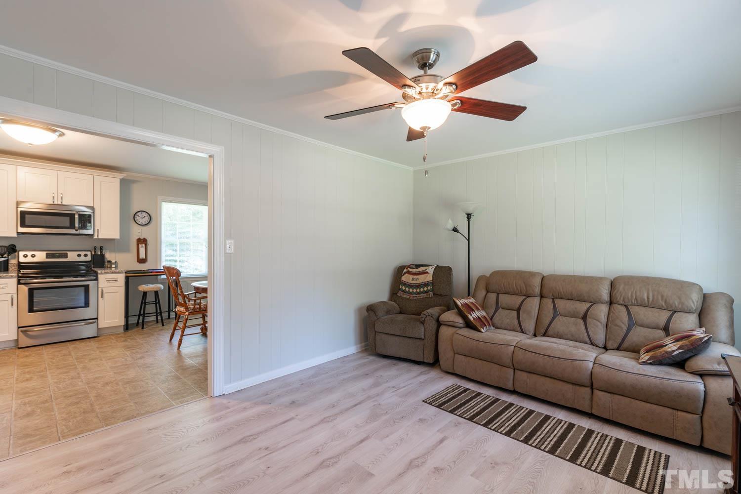 299 Ranch Road Clayton, NC 27520 - Photo 4 of 19 Gallery Image 4