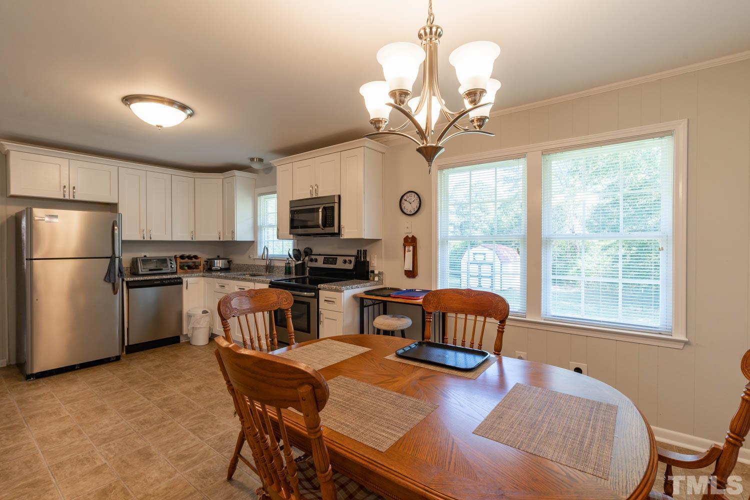 299 Ranch Road Clayton, NC 27520 - Photo 7 of 19 Gallery Image 7