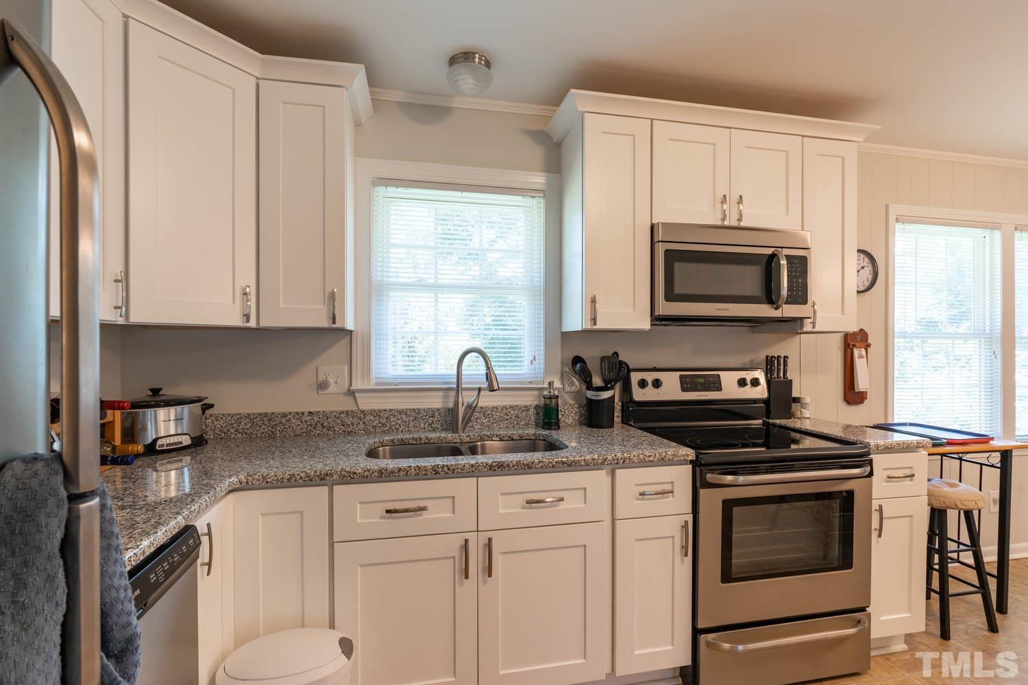 299 Ranch Road Clayton, NC 27520 - Photo 10 of 19 Gallery Image 10